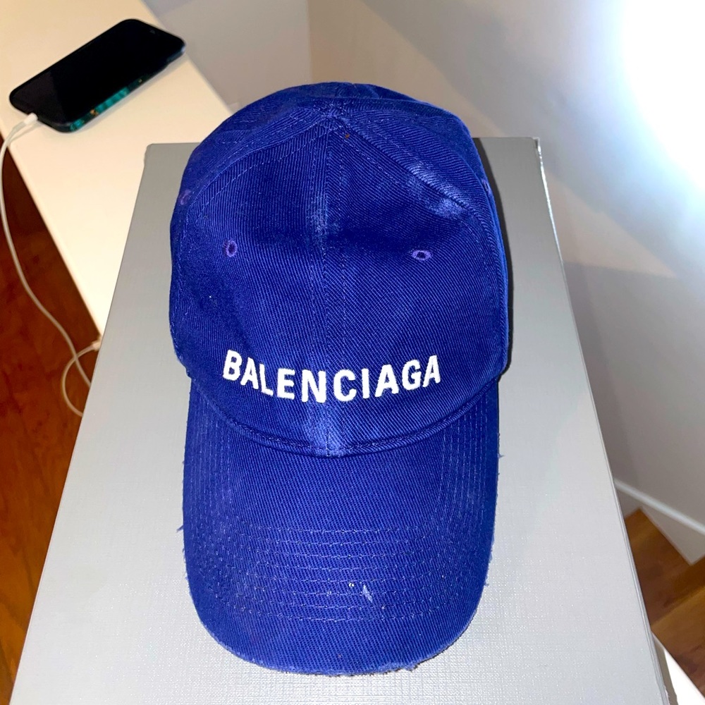 Balenciaga Adjustable Baseball Cap, Blue 🧢 💙